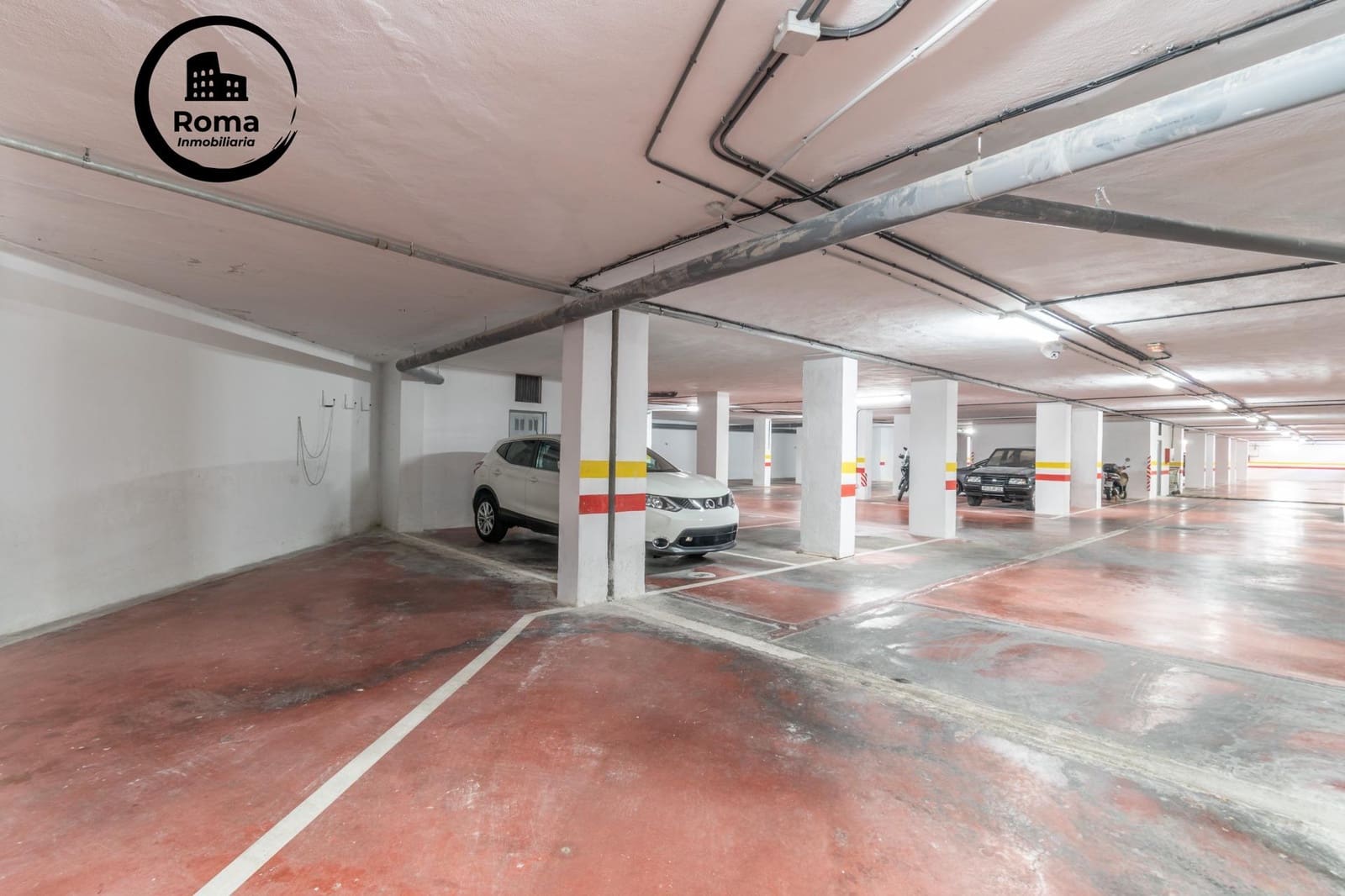 3 bedroom Flat for sale in Salobrena with pool garage - € 320,000 (Ref: 9591438)