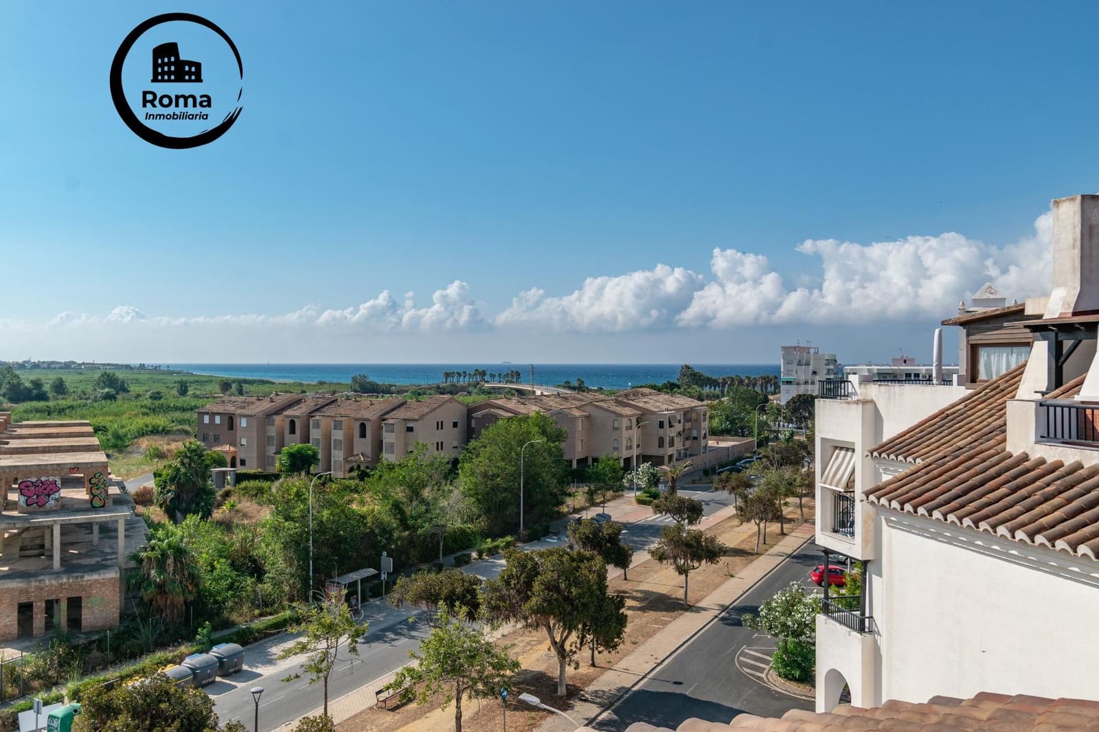 3 bedroom Flat for sale in Salobrena with pool garage - € 320,000 (Ref: 9591438)