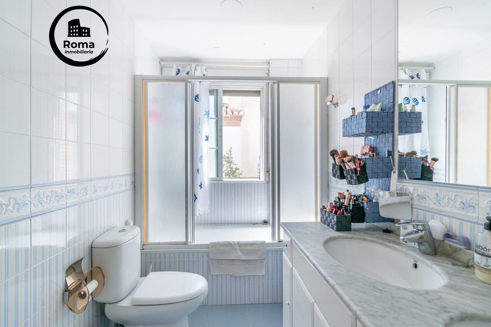 4 soverom Villa til salgs i La Zubia med svømmebasseng garasje - € 395 000 (Ref: 9591439)