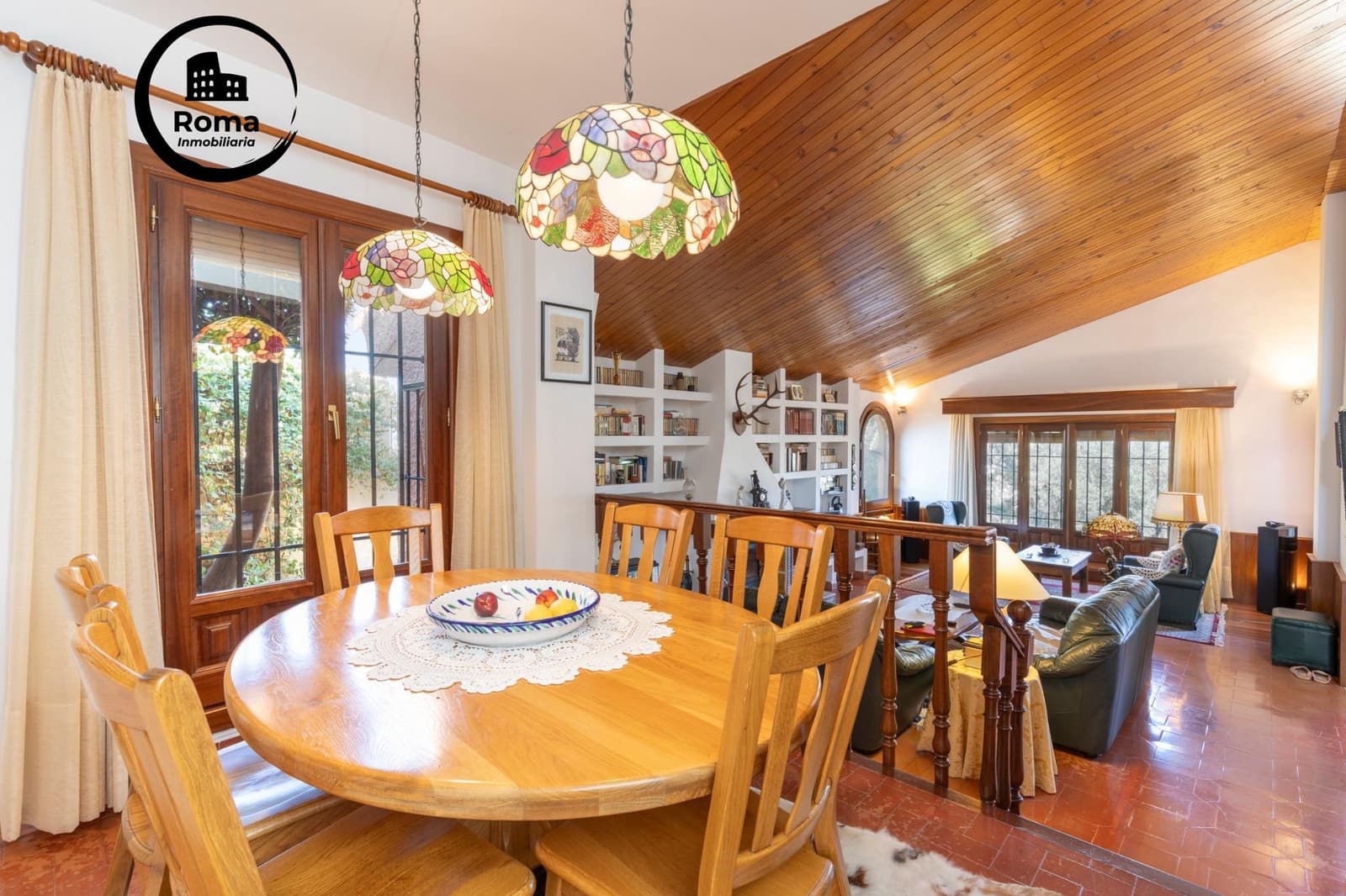 11 bedroom Villa for sale in Huetor Vega with garage - € 850,000 (Ref: 9591441)