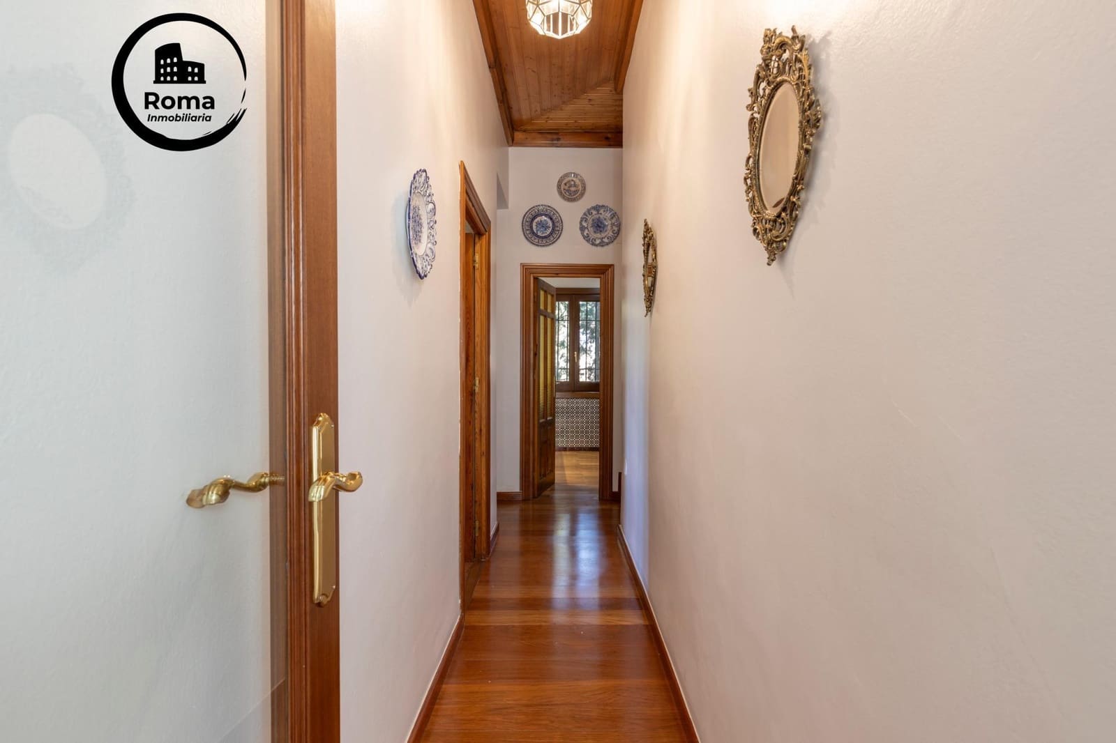 11 bedroom Villa for sale in Huetor Vega with garage - € 850,000 (Ref: 9591441)