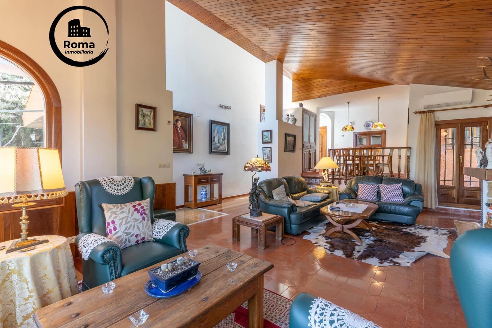 11 bedroom Villa for sale in Huetor Vega with garage - € 850,000 (Ref: 9591452)