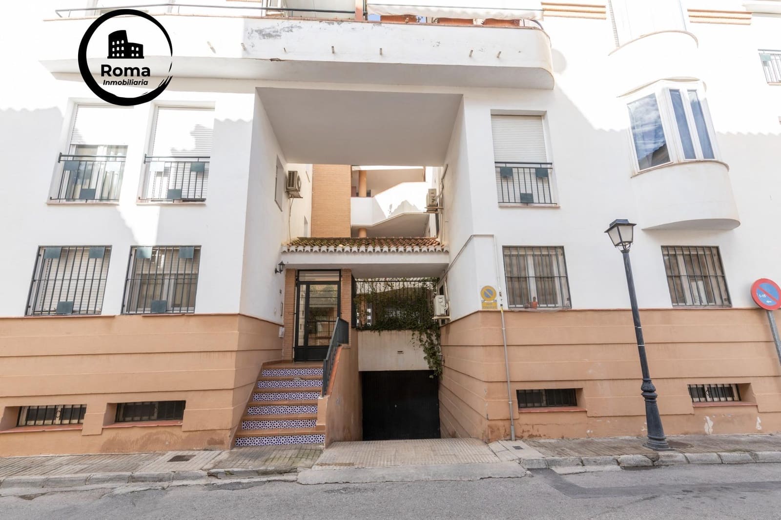 Piso de 2 habitaciones en Las Gabias en venta con piscina - 149.000 € (Ref: 9591455)