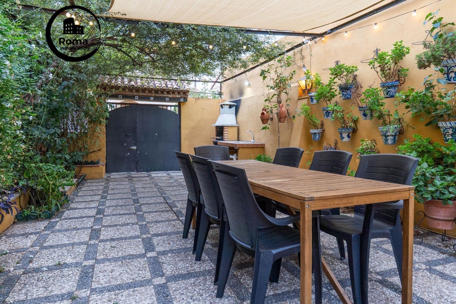 4 quarto Moradia Geminada para venda em Huetor Vega com piscina - 315 000 € (Ref: 9591456)