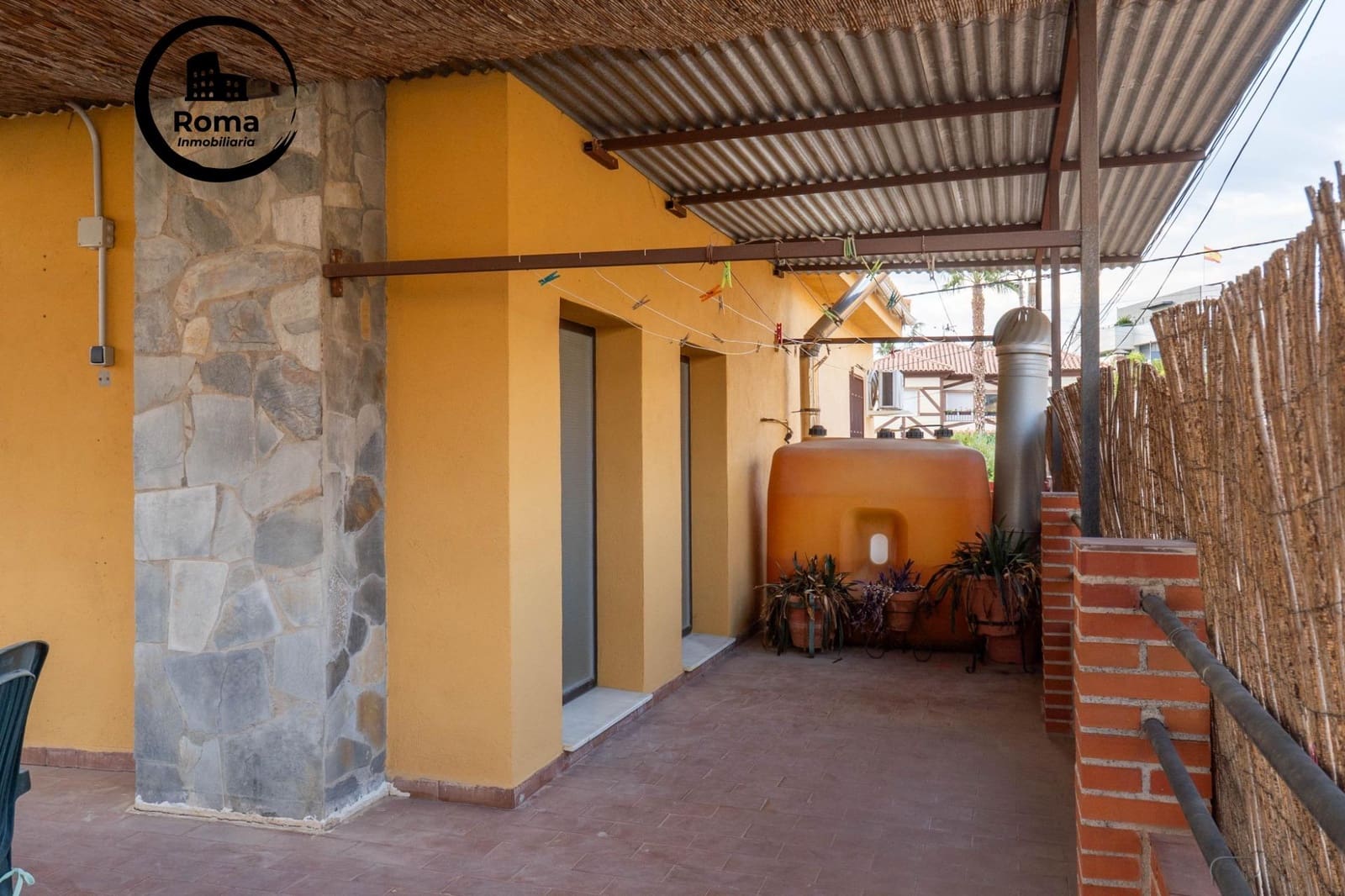 4 quarto Moradia Geminada para venda em Huetor Vega com piscina - 315 000 € (Ref: 9591456)