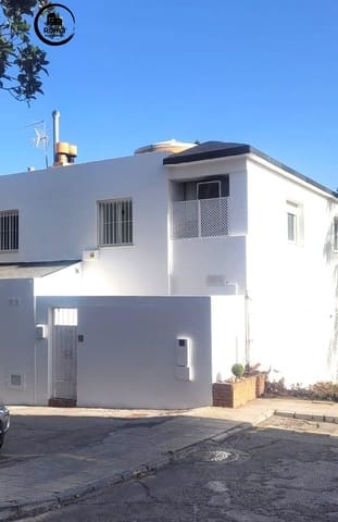 5 soverom Villa til salgs i Granada by - € 660 000 (Ref: 9596312)