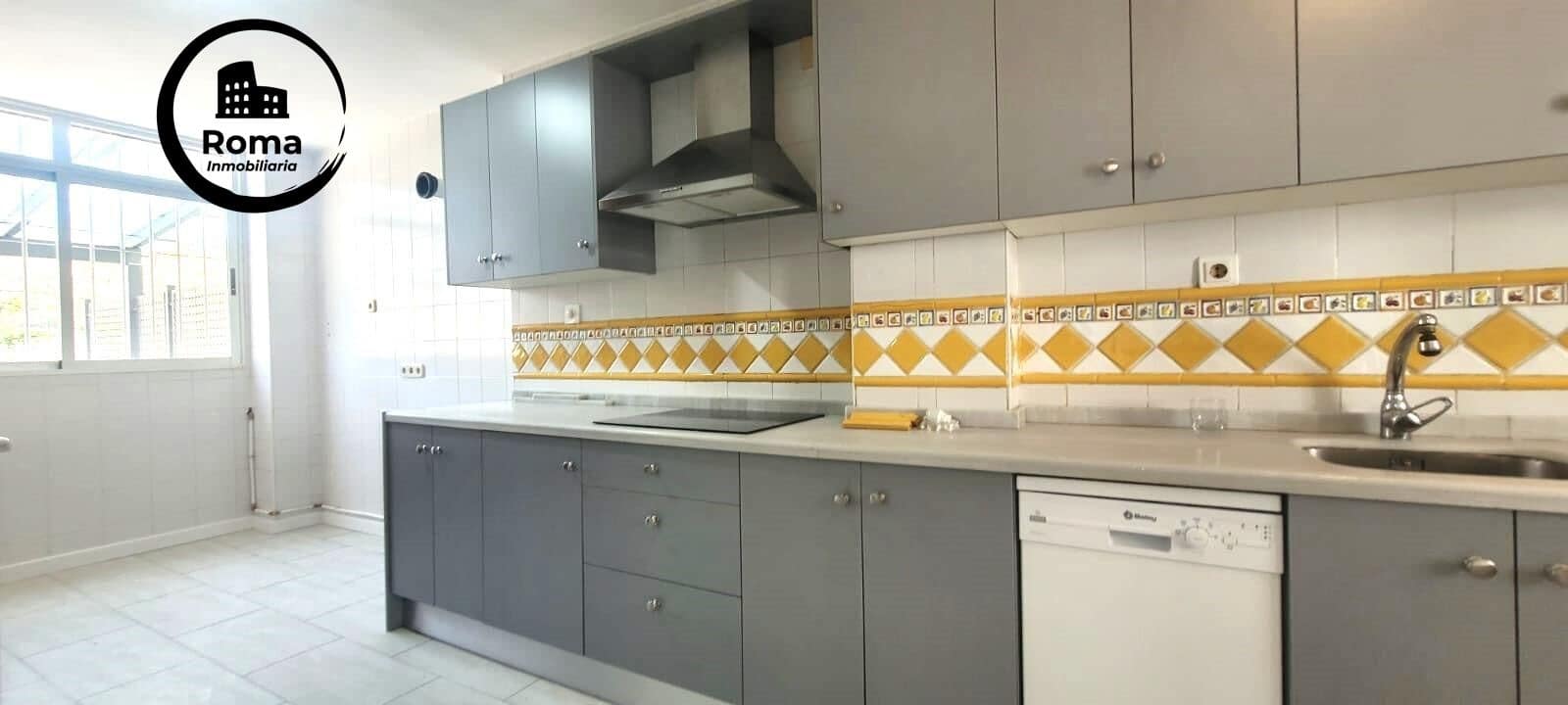 5 soverom Villa til salgs i Granada by - € 660 000 (Ref: 9596312)