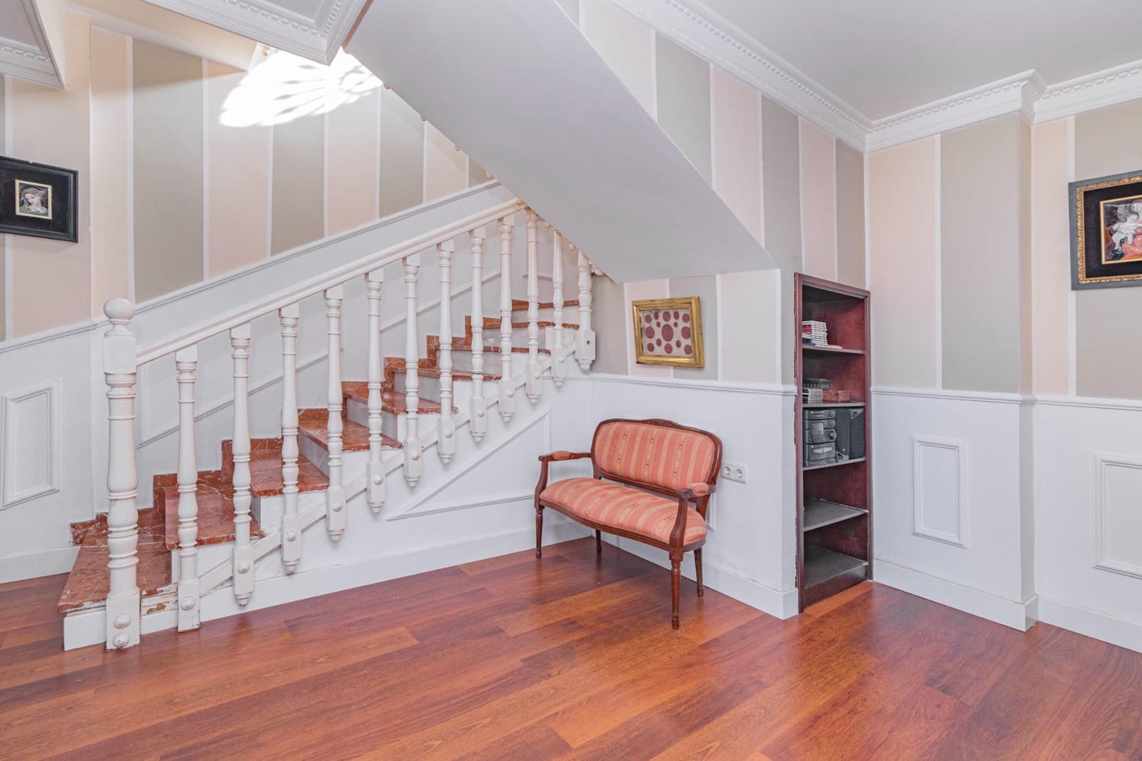 5 slaapkamer Villa te koop in Monachil met zwembad garage - € 399.000 (Ref: 9596313)