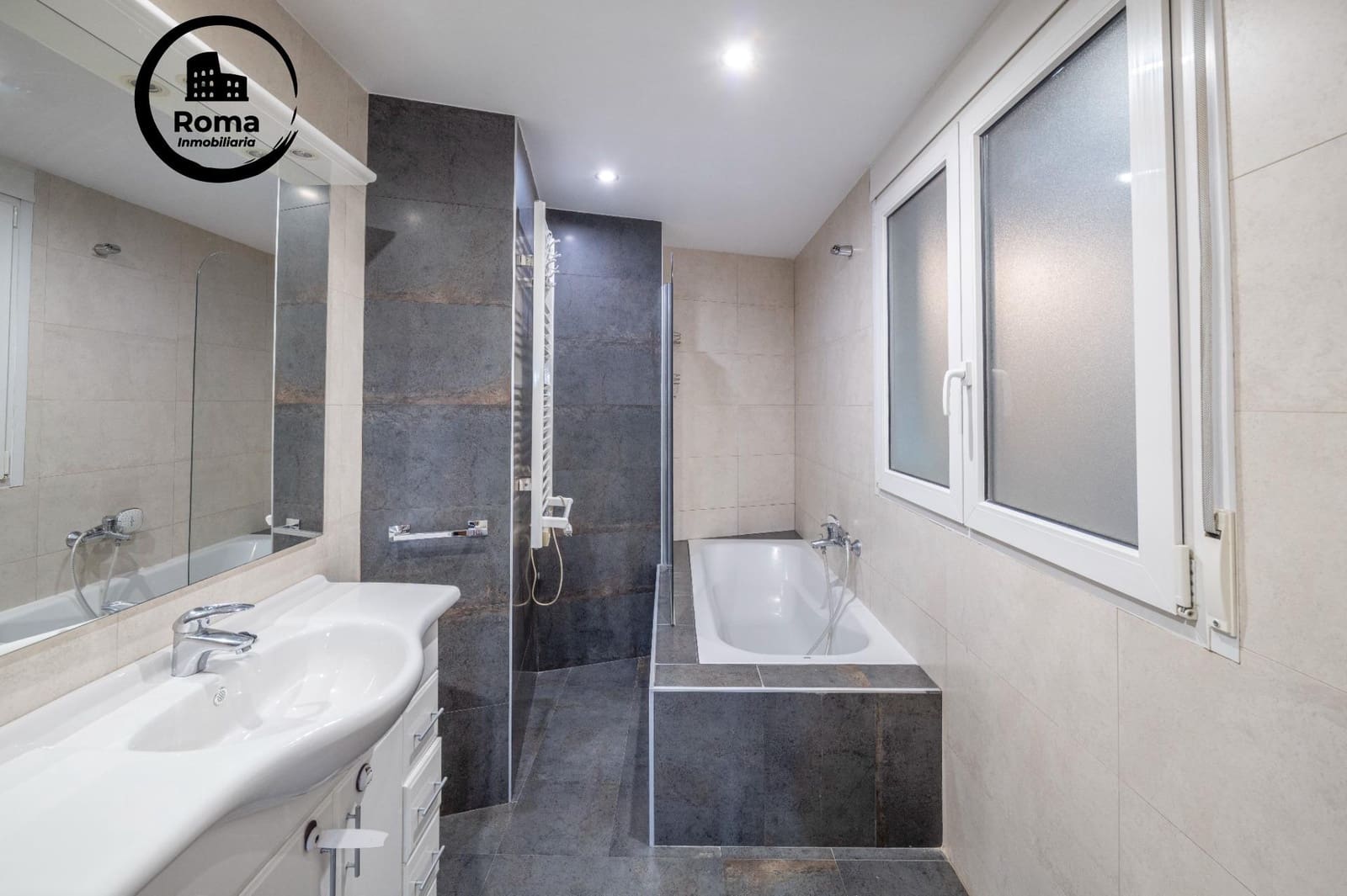 4 chambre Appartement à vendre à Grenade ville avec garage - 548 000 € (Ref: 9596321)