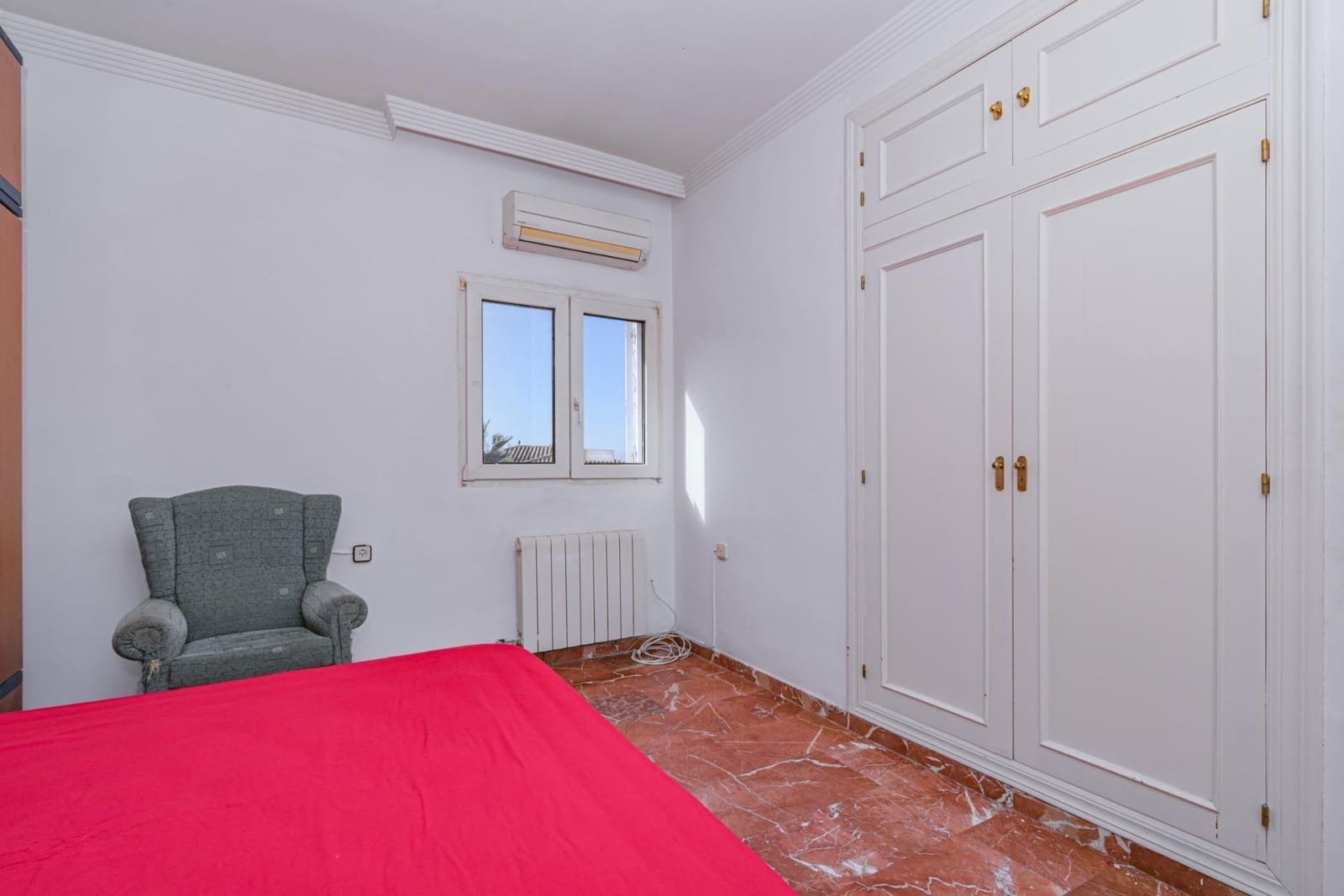 5 slaapkamer Villa te koop in Monachil met zwembad garage - € 399.000 (Ref: 9596322)