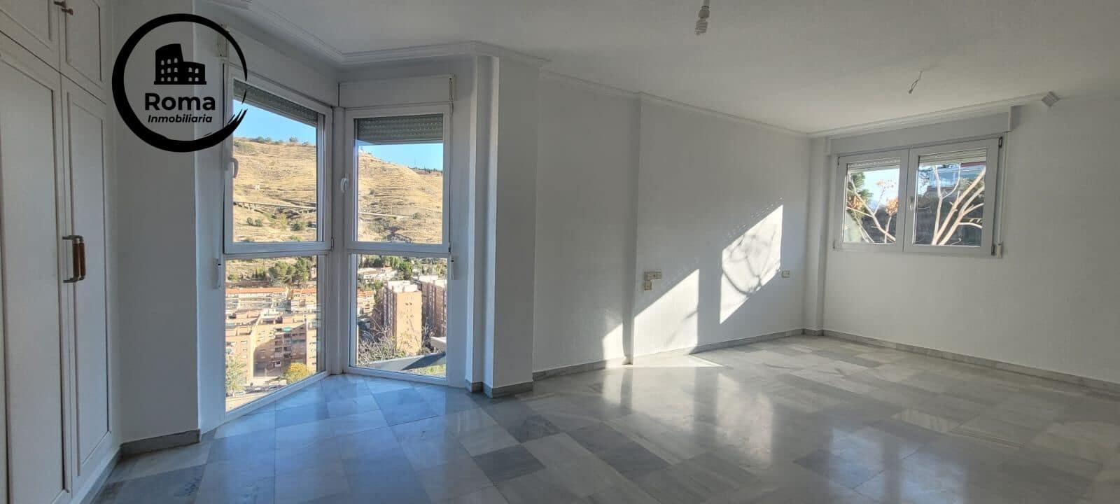 5 soverom Villa til salgs i Granada by - € 660 000 (Ref: 9596323)