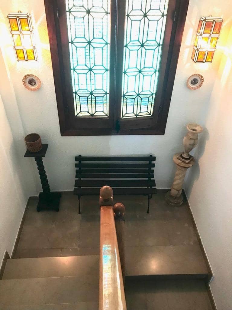 5 chambre Villa/Maison à vendre à La Zubia avec garage - 460 000 € (Ref: 9605118)