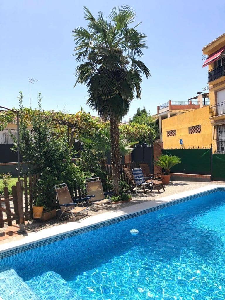 5 chambre Villa/Maison à vendre à La Zubia avec garage - 460 000 € (Ref: 9605118)