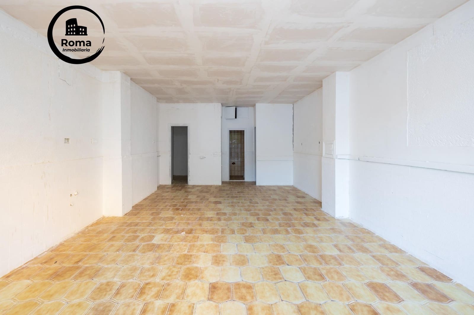 Komercyjne na sprzedaż w Miasto Grenada - 95 000 € (Ref: 9605126)