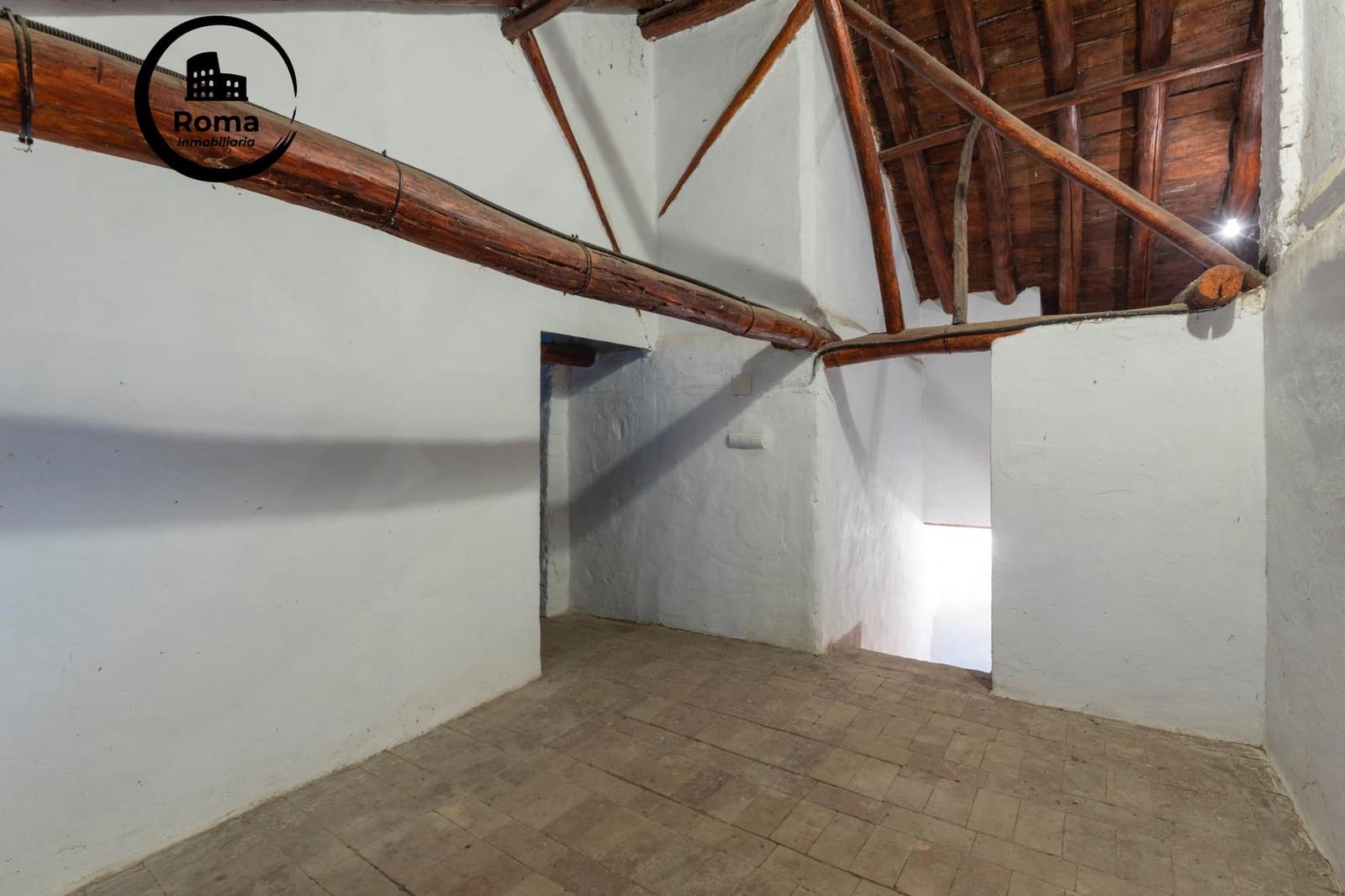 3 soveværelse Finca/Landehus til salg i Pinos Puente - € 55.000 (Ref: 9605141)