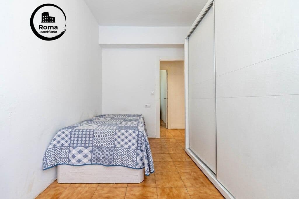 Piso de 4 habitaciones en Granada ciudad en venta - 265.000 € (Ref: 9605143)