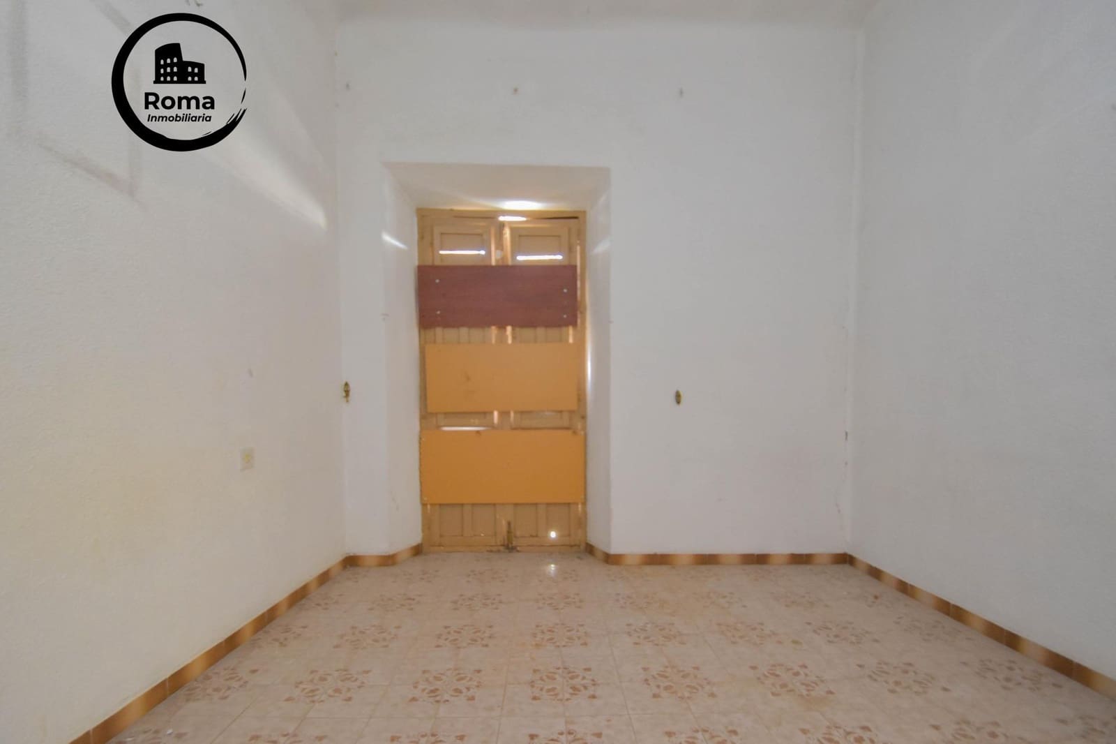 6 slaapkamer Huis te koop in Atarfe - € 92.000 (Ref: 9605146)