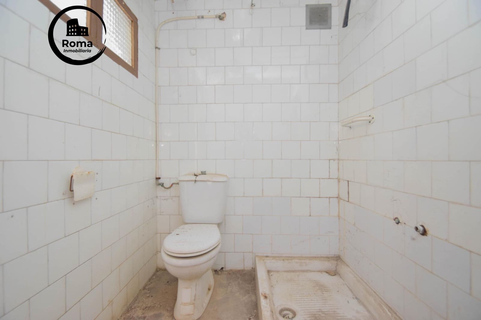 6 slaapkamer Huis te koop in Atarfe - € 92.000 (Ref: 9605146)