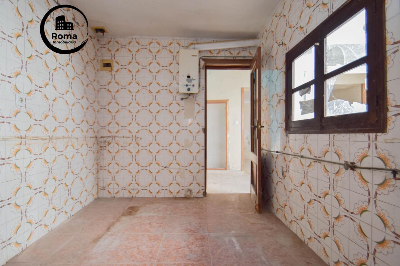 6 slaapkamer Huis te koop in Atarfe - € 92.000 (Ref: 9605146)