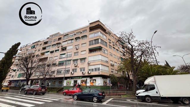 4 soverom Leilighet til salgs i Granada by med garasje - € 548 000 (Ref: 9611668)