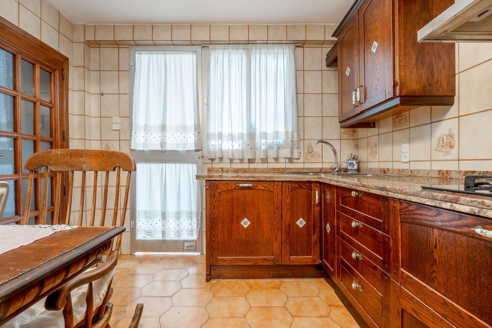 5 sovrum Takvåning till salu i Granada stad - 539 900 € (Ref: 9611671)