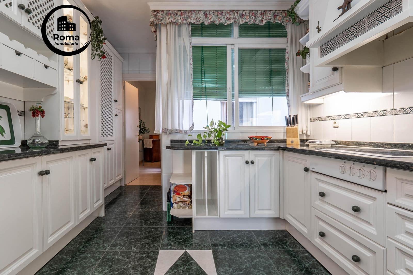 5 soverom Leilighet til salgs i Granada by - € 460 000 (Ref: 9611673)