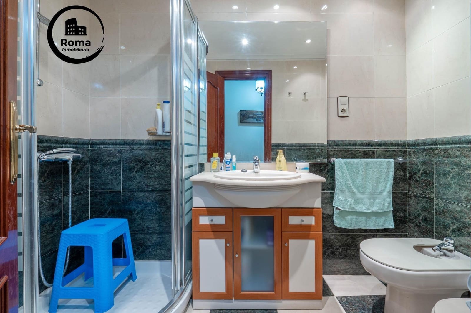 Piso de 3 habitaciones en Granada ciudad en venta - 390.000 € (Ref: 9611674)