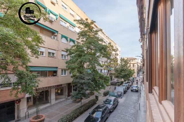 3 sypialnia Mieszkanie na sprzedaż w Centro, Miasto Grenada - 390 000 € (Ref: 9611674)