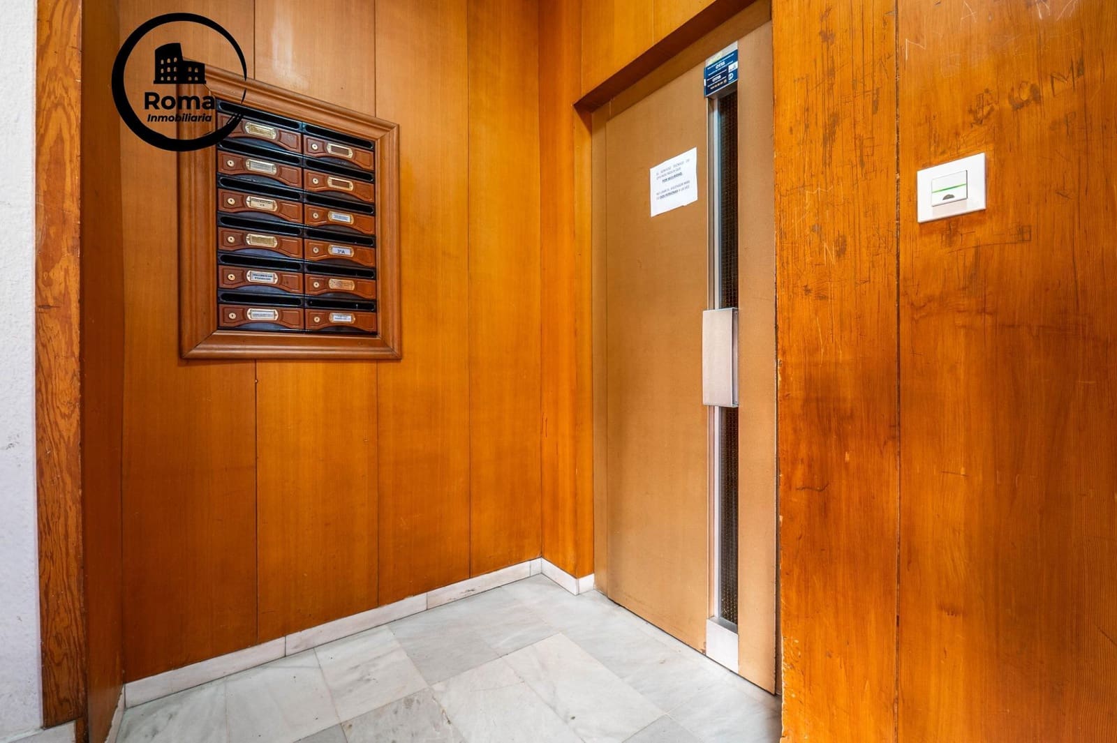 Piso de 3 habitaciones en Granada ciudad en venta - 390.000 € (Ref: 9611674)