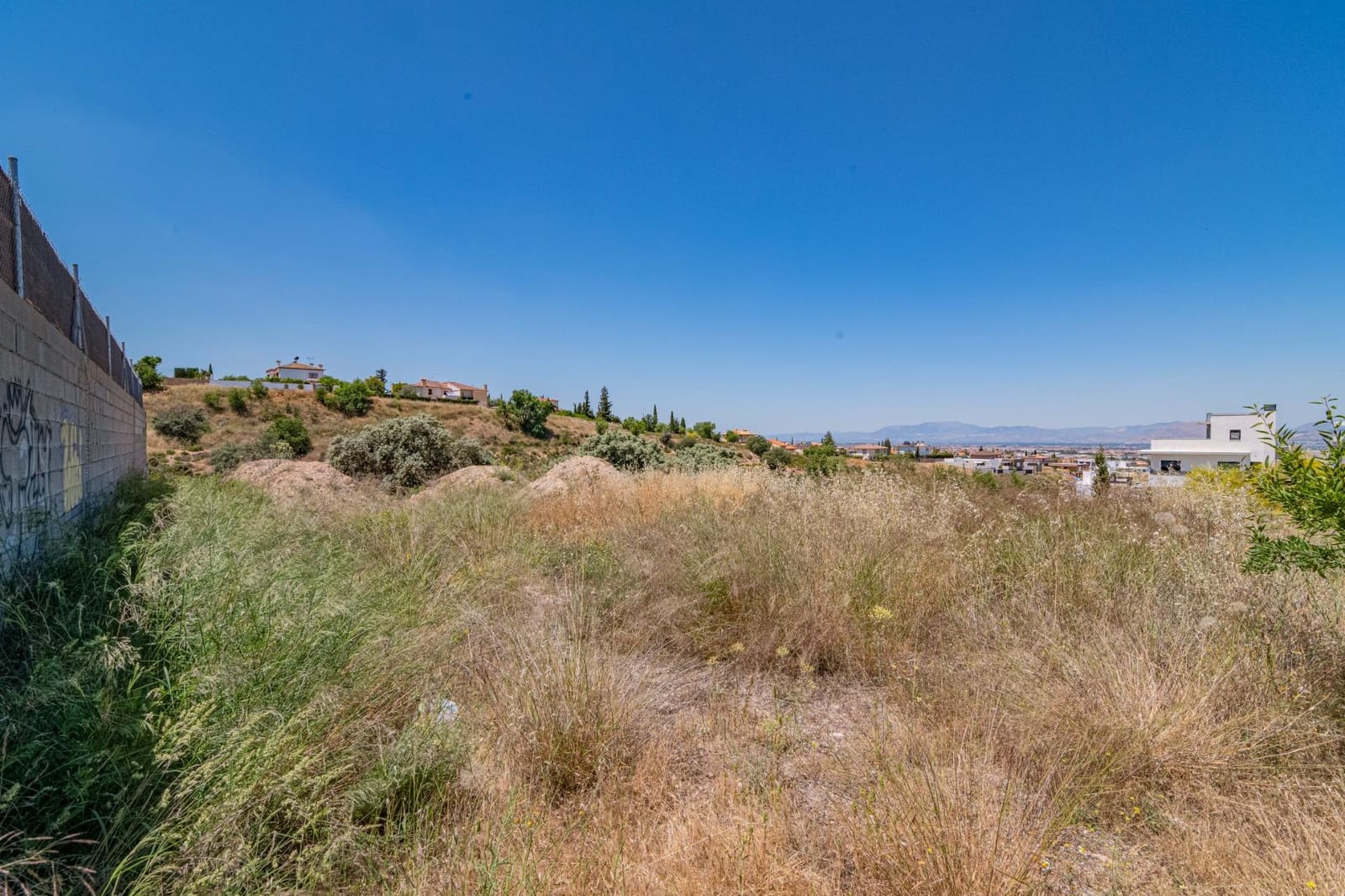 Tomt till salu i La Zubia - 83 000 € (Ref: 9611677)