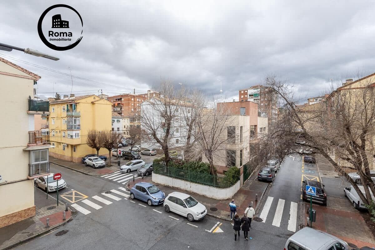 3 bedroom Flat for sale in Granada city - € 154,900 (Ref: 9611688)