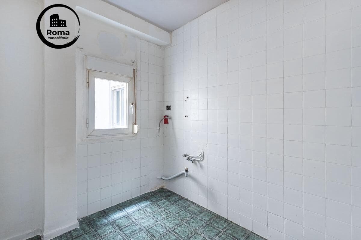 3 bedroom Flat for sale in Granada city - € 154,900 (Ref: 9611688)