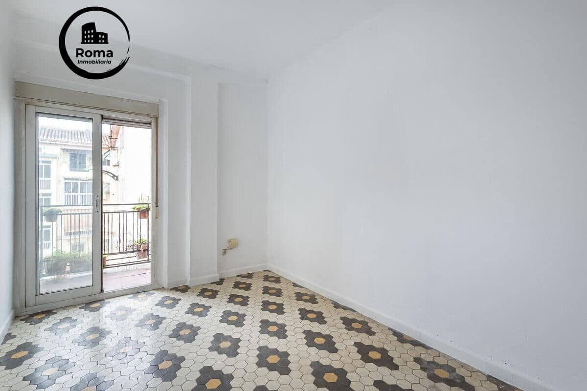 3 bedroom Flat for sale in Granada city - € 154,900 (Ref: 9611689)