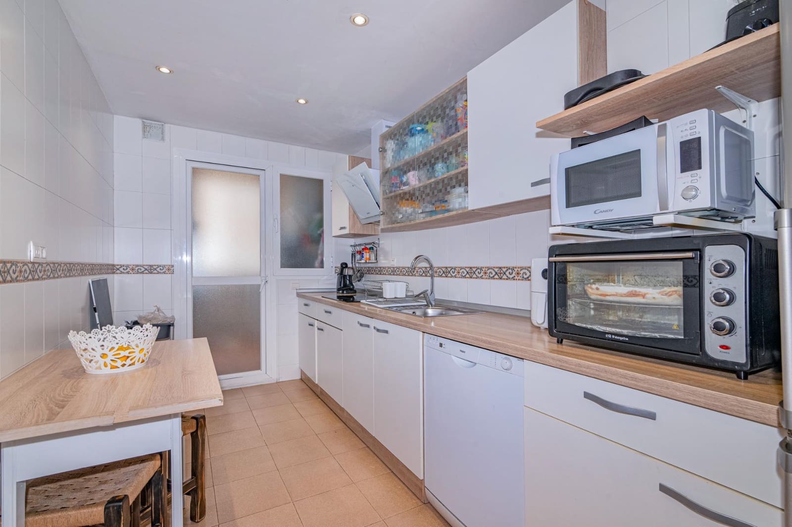 2 bedroom Flat for sale in Atarfe with garage - € 145,000 (Ref: 9615984)