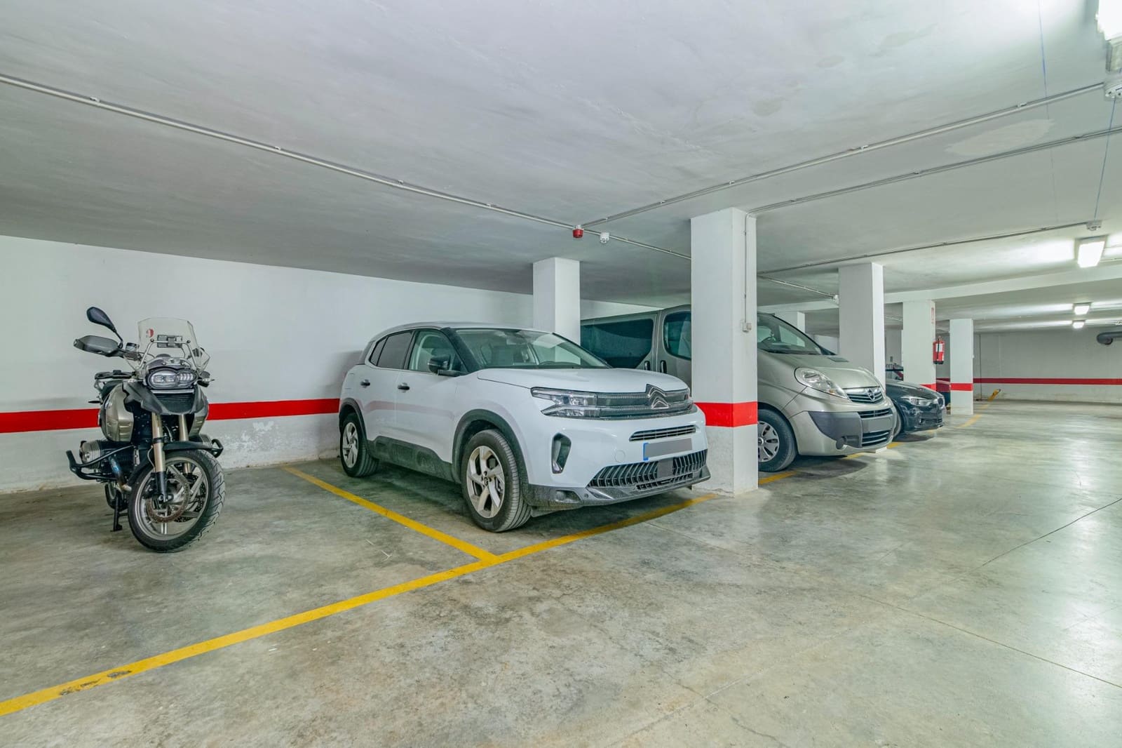 2 bedroom Flat for sale in Atarfe with garage - € 145,000 (Ref: 9615984)