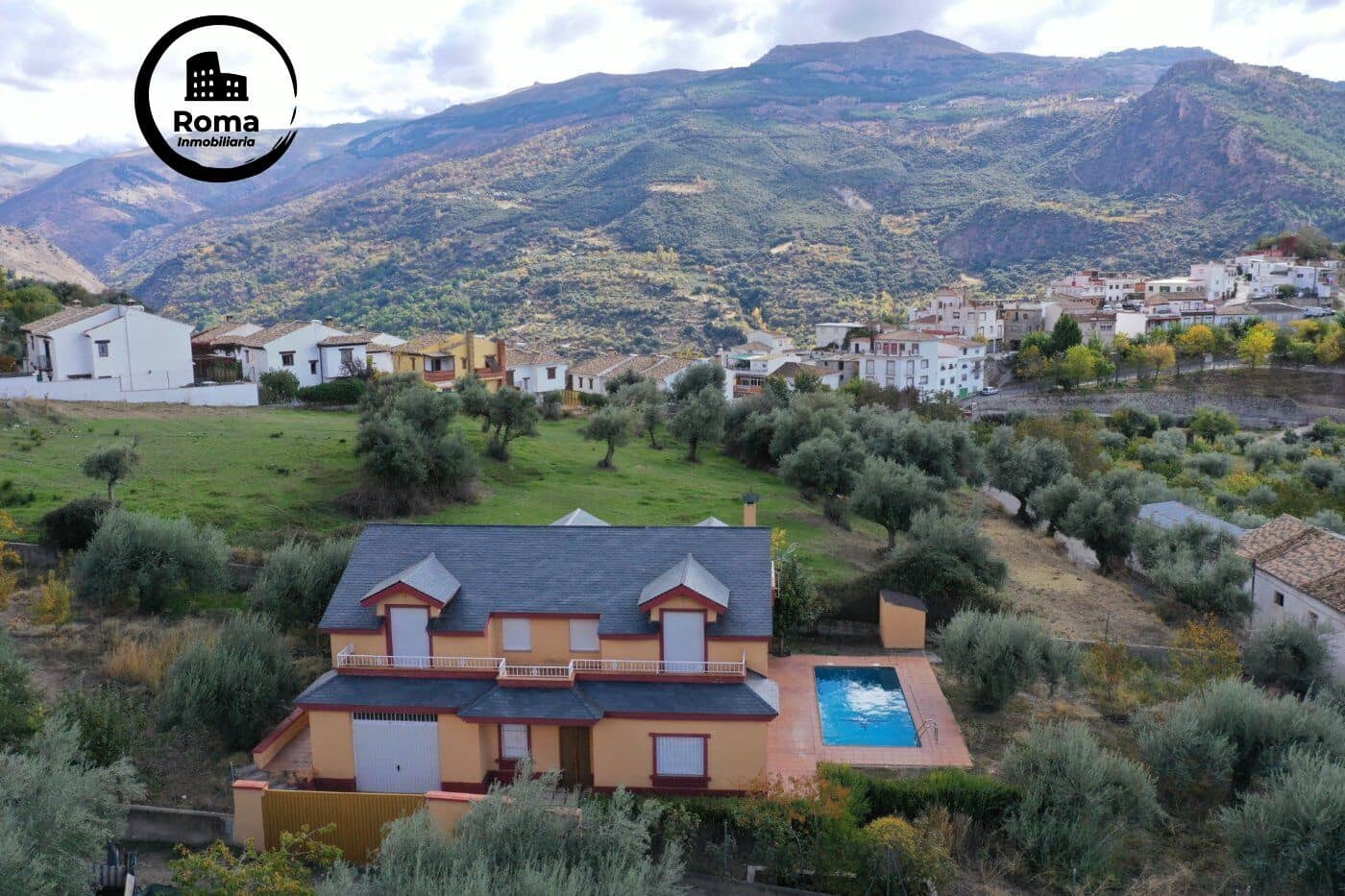 Chalet de 5 habitaciones en Güéjar Sierra en venta con piscina garaje - 314.900 € (Ref: 9615990)