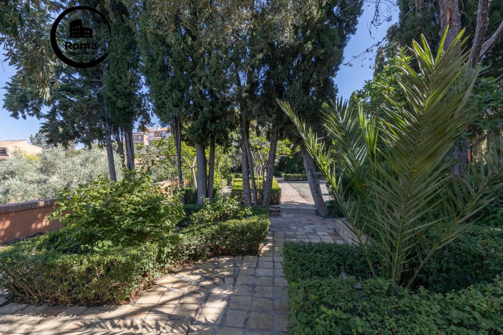 11 sovrum Villa till salu i Huetor Vega med garage - 850 000 € (Ref: 9615991)