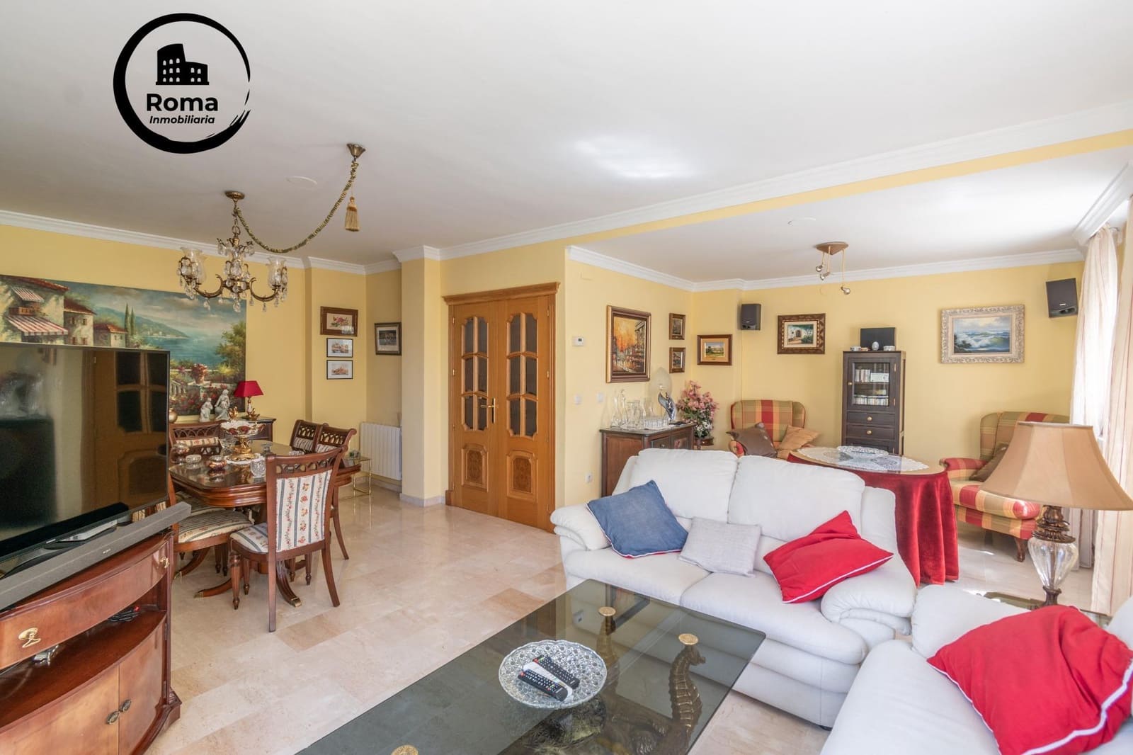 4 sovrum Villa till salu i La Zubia med pool garage - 395 000 € (Ref: 9615993)