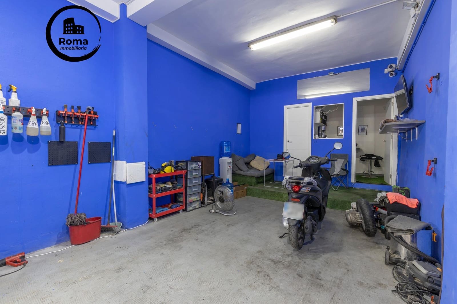 Comercial para venda em Granada cidade - 130 000 € (Ref: 9615996)