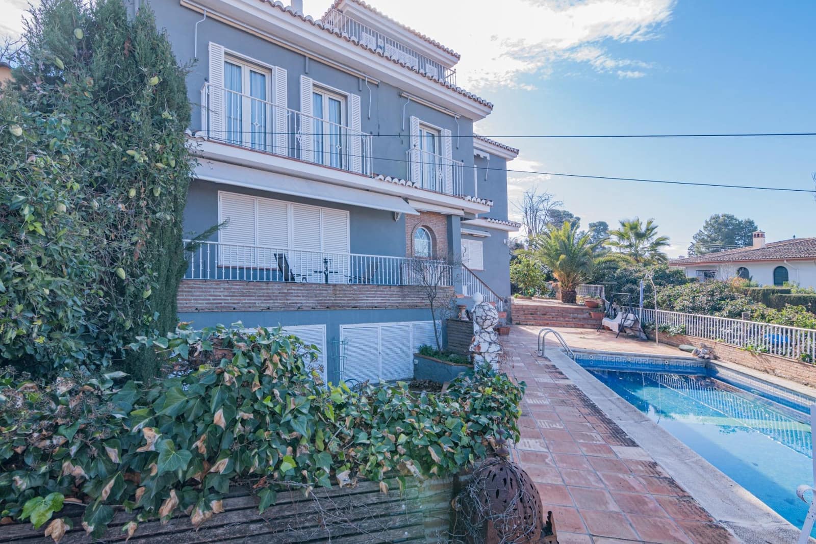 5 bedroom Villa for sale in Monachil with pool garage - € 399,000 (Ref: 9615997)