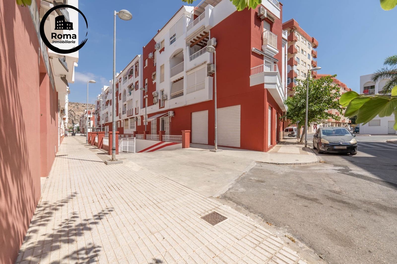 2 soveværelse Lejlighed til salg i Calahonda med garage - € 175.000 (Ref: 9615998)