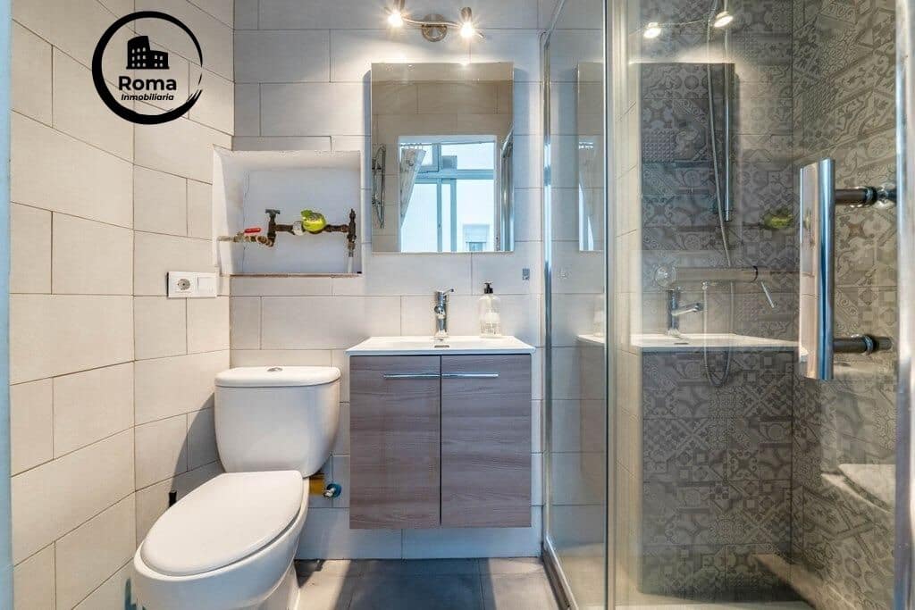 Piso de 4 habitaciones en Granada ciudad en venta - 265.000 € (Ref: 9615999)