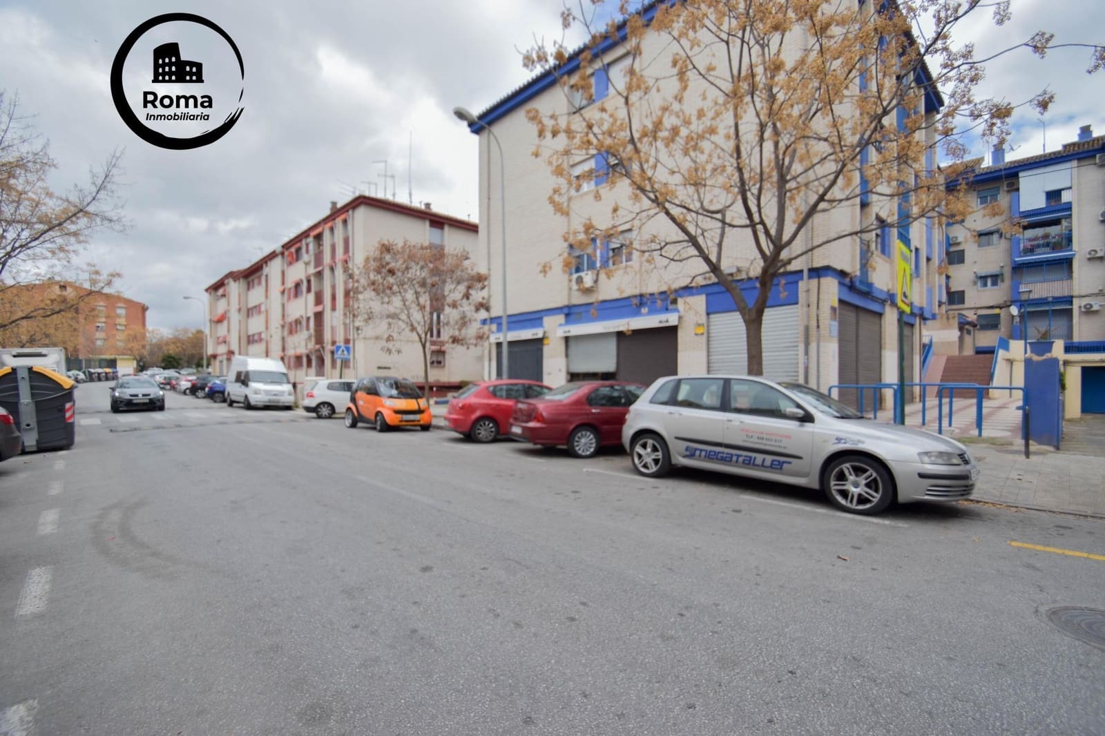 Garage til salg i Granada by - € 6.000 (Ref: 9619423)