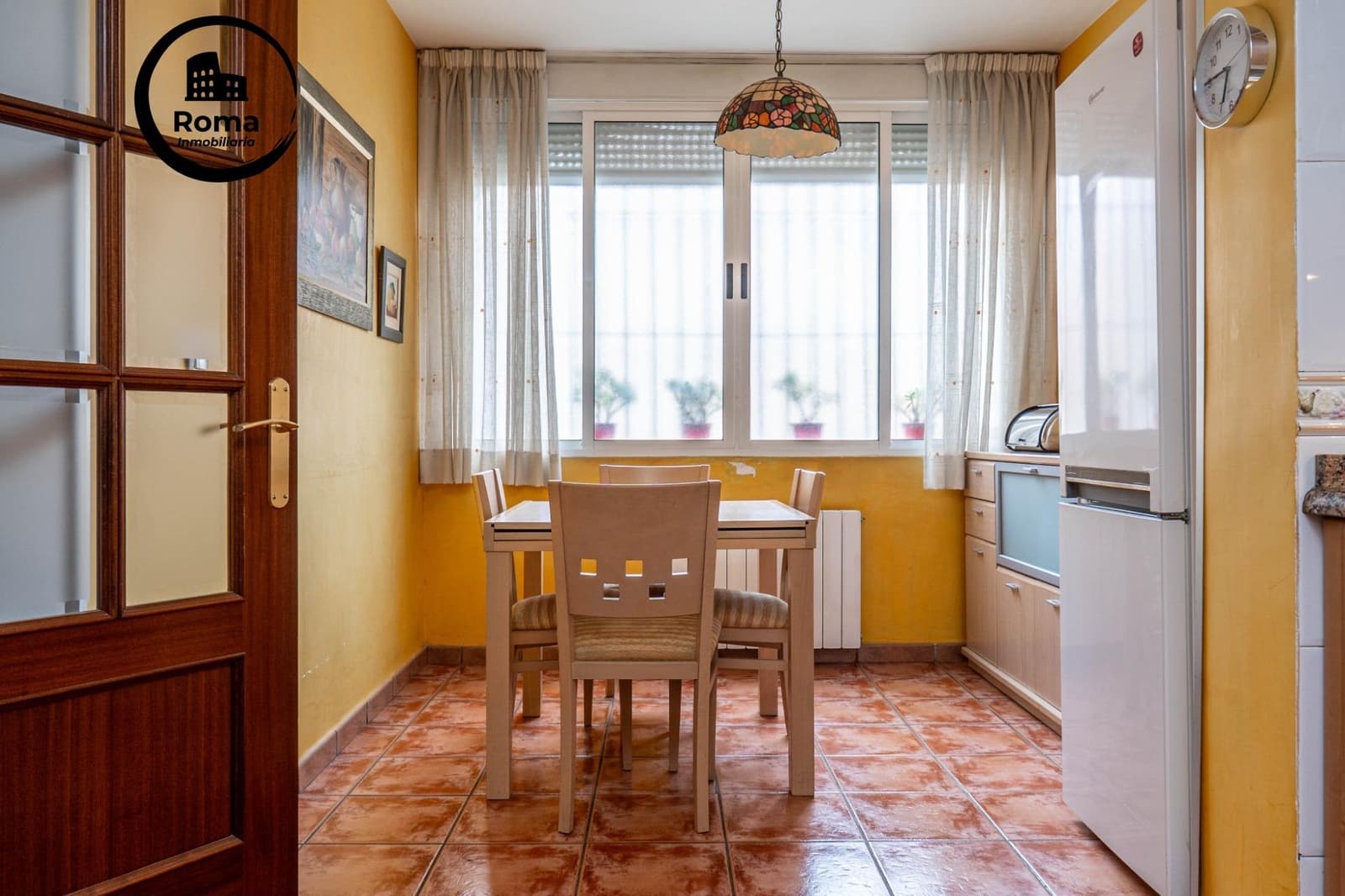 Adosado de 3 habitaciones en Granada ciudad en venta con piscina garaje - 282.000 € (Ref: 9625822)