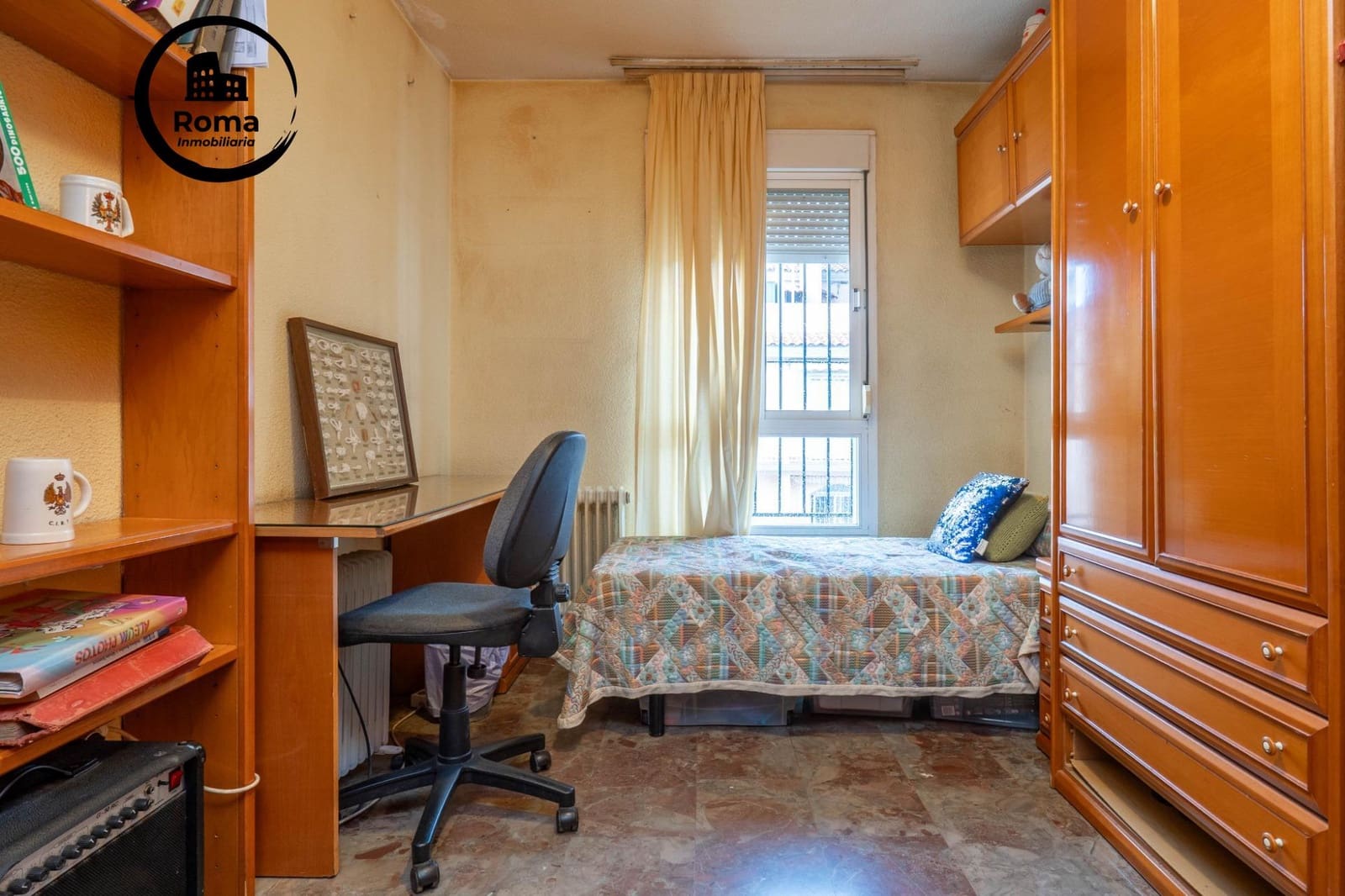 Adosado de 3 habitaciones en Granada ciudad en venta con piscina garaje - 282.000 € (Ref: 9625822)