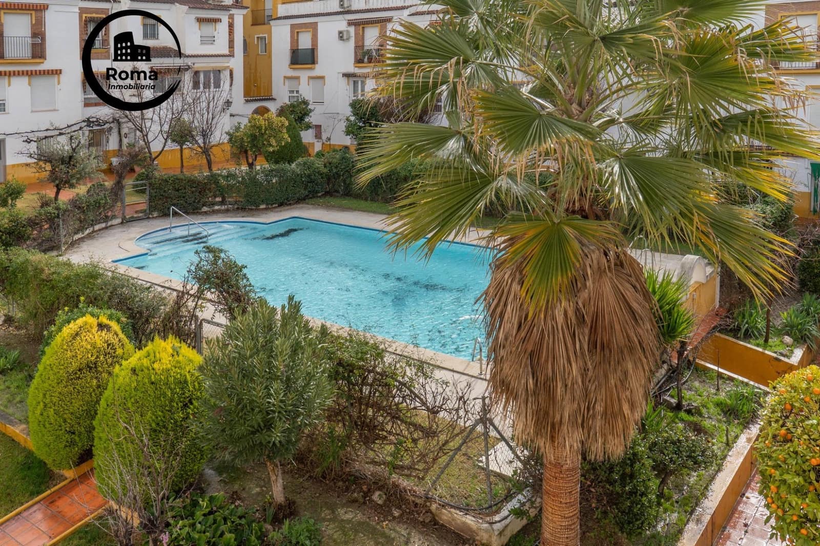 Adosado de 3 habitaciones en Granada ciudad en venta con piscina garaje - 282.000 € (Ref: 9625822)