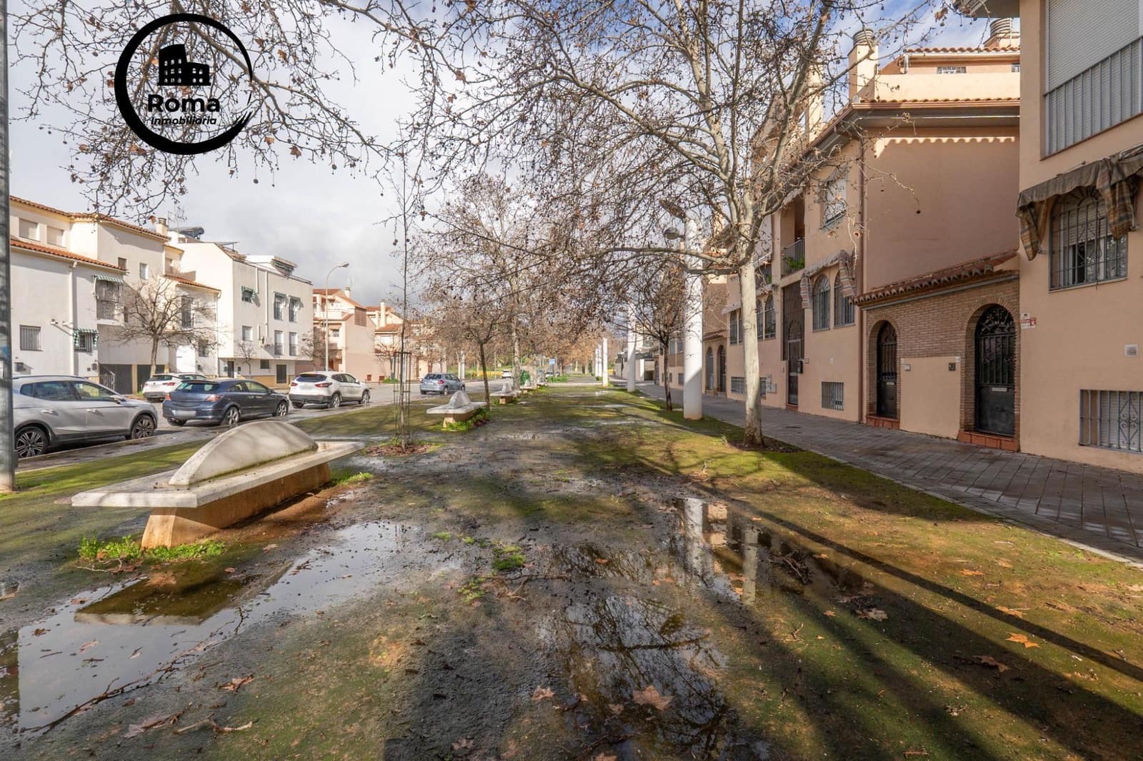 Adosado de 3 habitaciones en Granada ciudad en venta con piscina garaje - 282.000 € (Ref: 9625822)