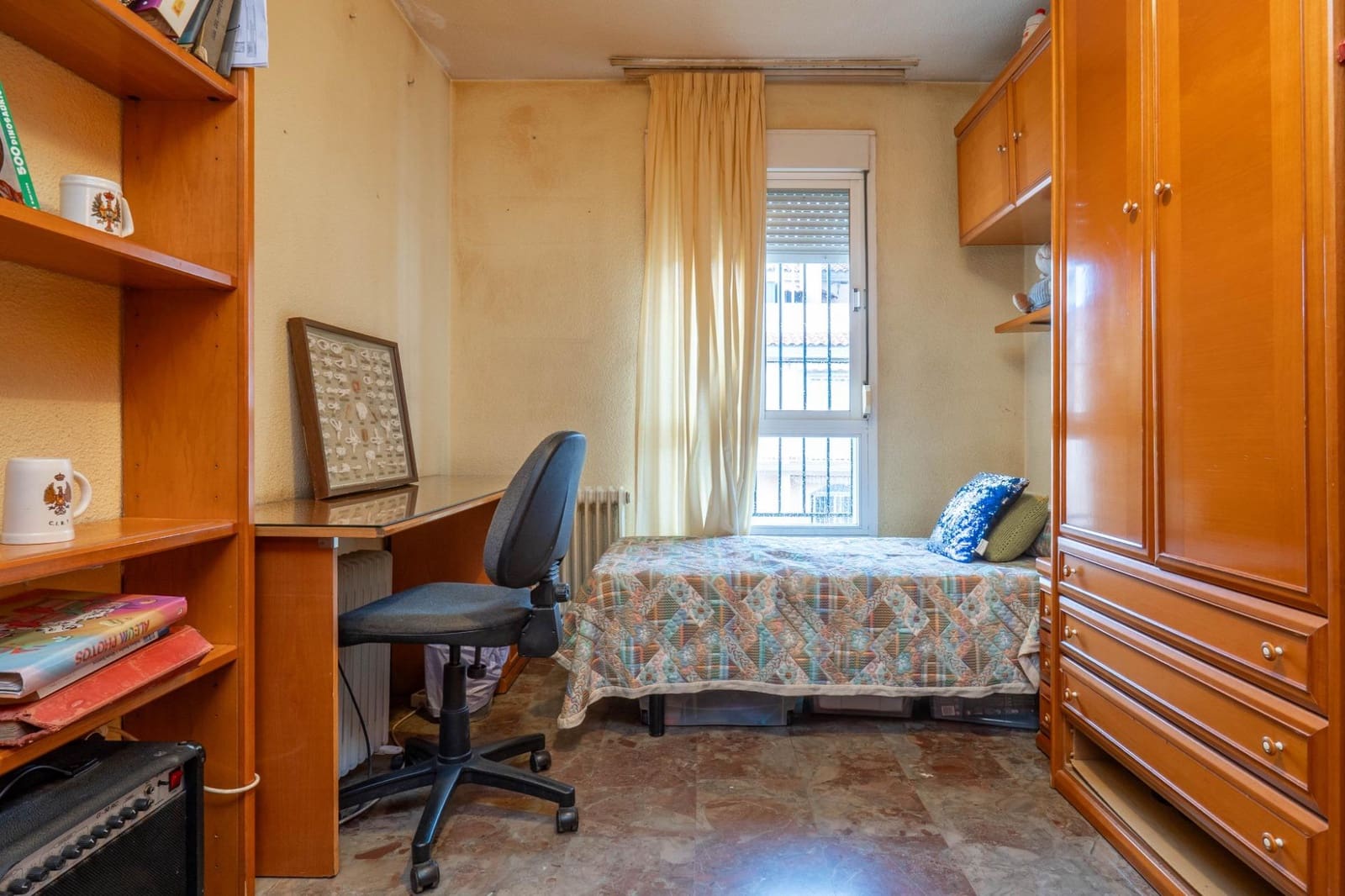 Adosado de 3 habitaciones en Granada ciudad en venta con piscina garaje - 282.000 € (Ref: 9625823)