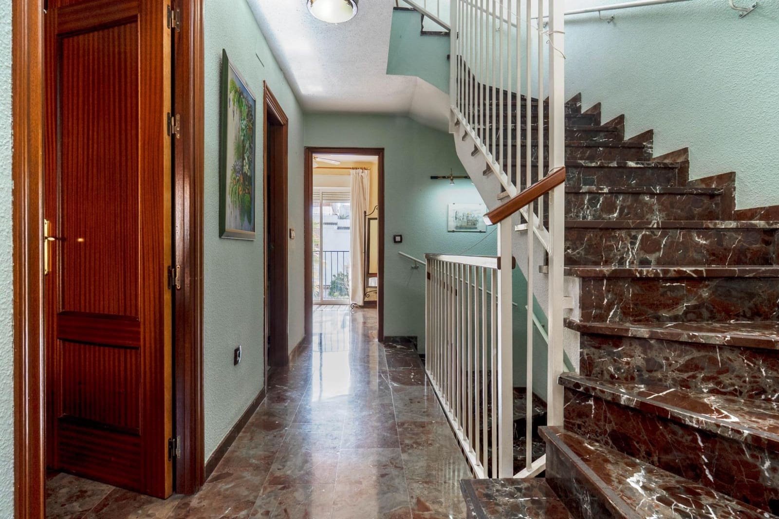 Adosado de 3 habitaciones en Granada ciudad en venta con piscina garaje - 282.000 € (Ref: 9625823)