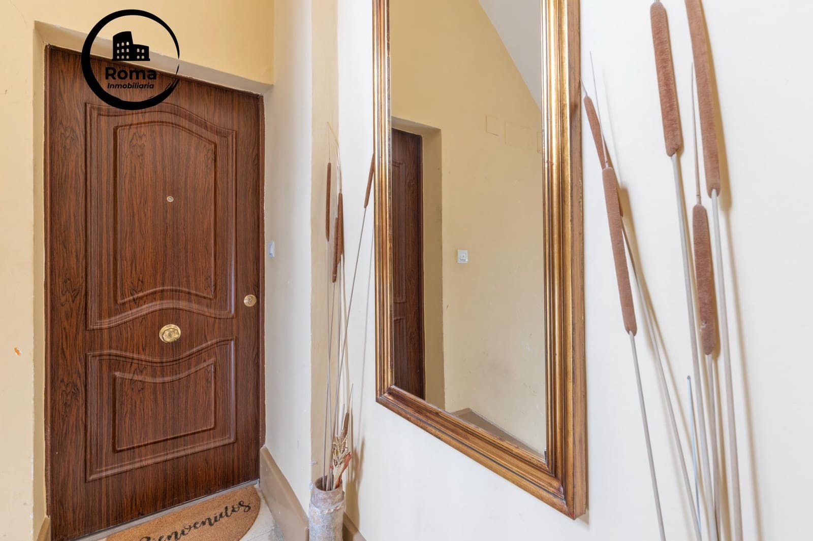 Piso de 2 habitaciones en Granada ciudad en venta - 239.000 € (Ref: 9625824)